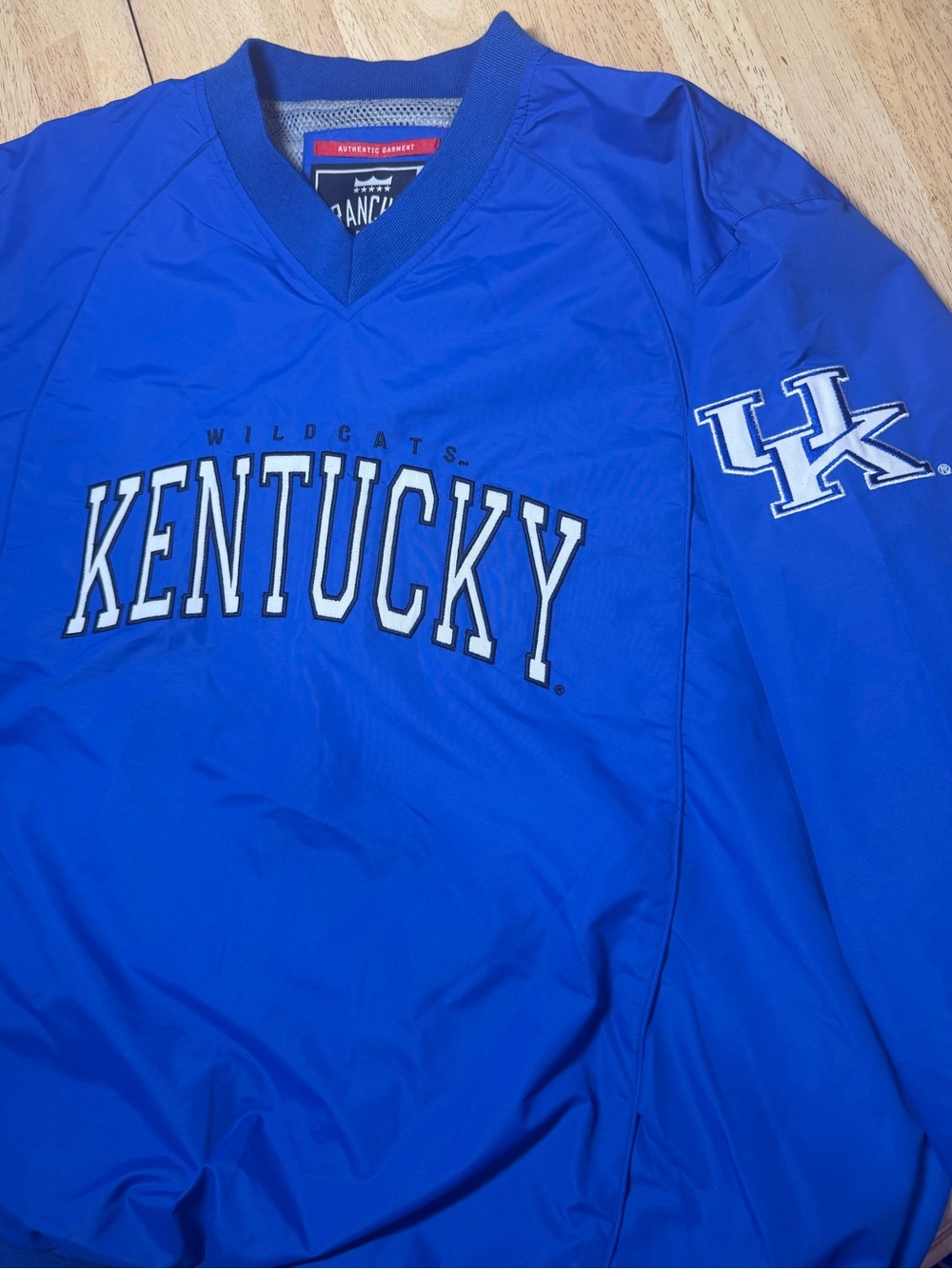 Kentucky Wildcats Pullover Windbreaker Vented Jacket Blue NCAA Mesh Lined Large